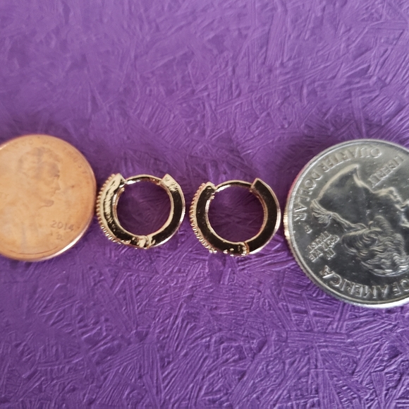 Kinitial Gold  Plated Colorful Classic Hoop Baby C - Picture 5 of 5